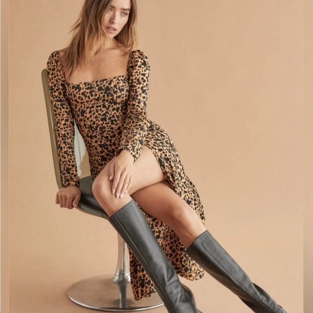 Reformation Sigmund Dress in Blitz - Picture 2 of 8